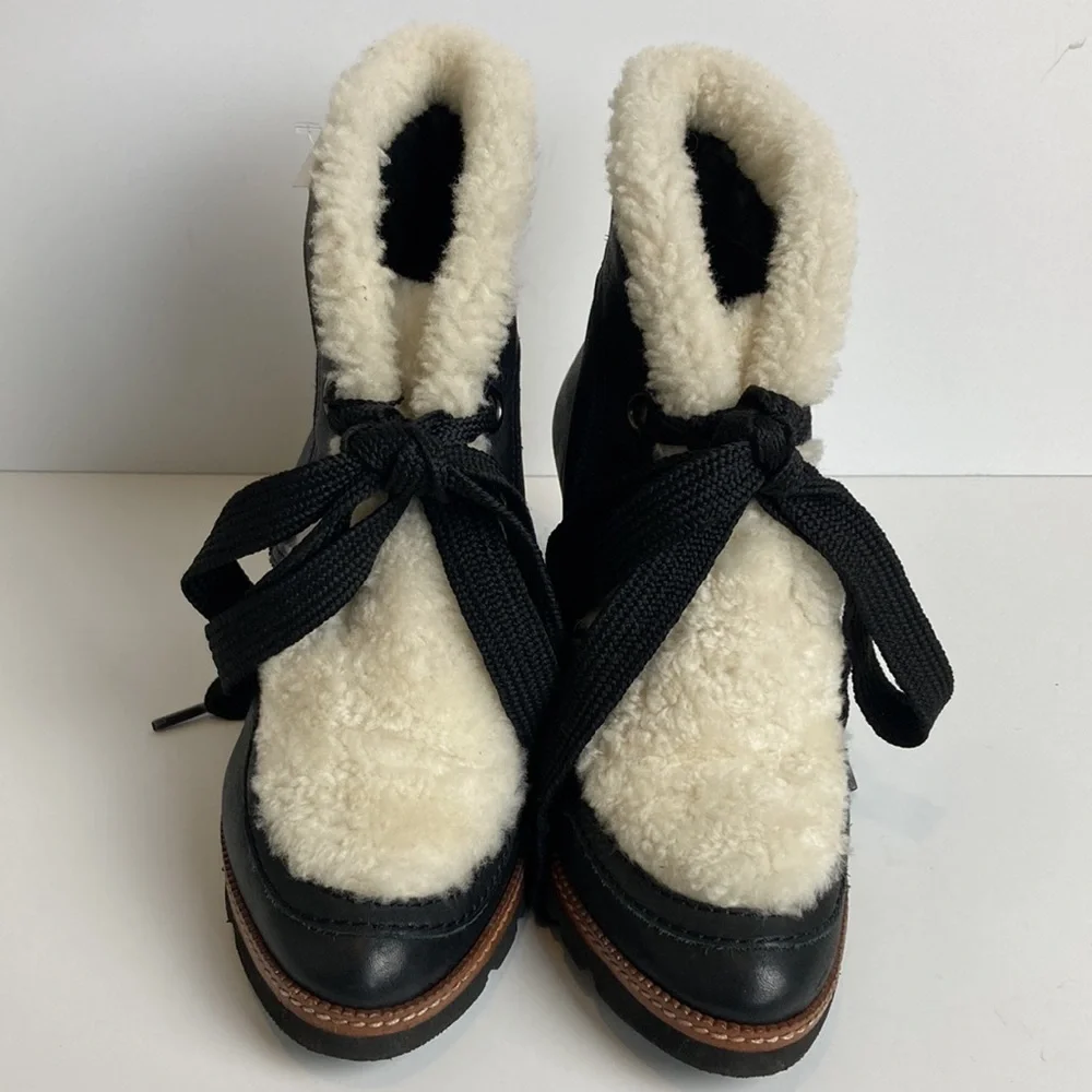FABIANELLI BLACK WEDGE Sherpa Lace-up ANKLE BOOTS Sz 40 Winter Apres Ski Luxury